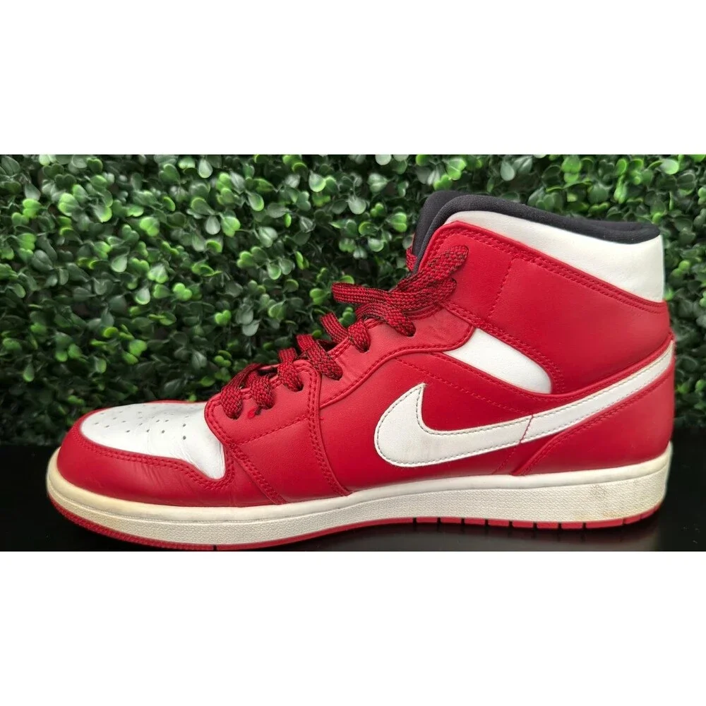 Nike Air Jordan 1 Mid Gym Red White Black 554724-605 Men's Size 11.5 OBO